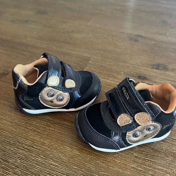 EUC- Geox Unisex Infant Baby Walking Shoes/Sneakers - Size 3 - Picture 1 of 9